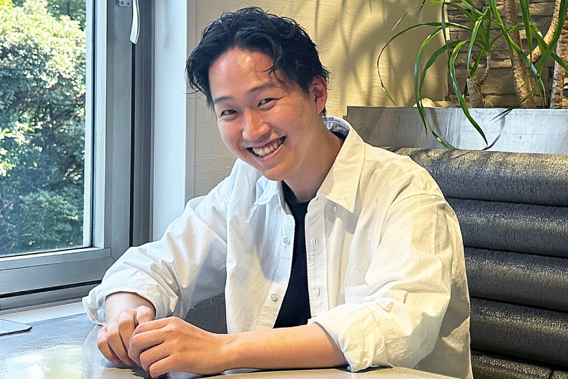 運用企画部門　アソシエイト（写真）